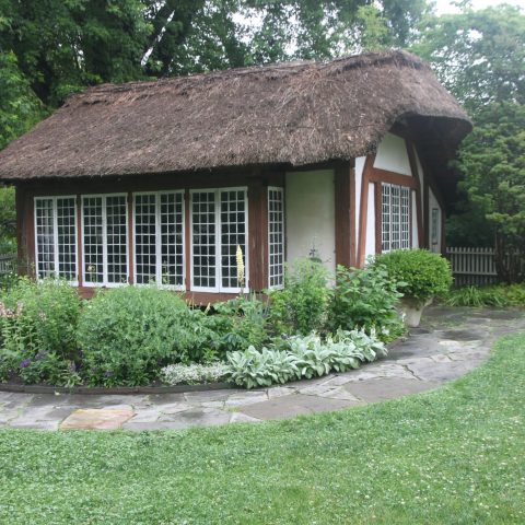 Exterior of the “English Cottage” on the grounds of Westbury House, the John Shaffer Phipps and Margarita Grace Phipps estate, in Old Westbury, Long Island, NY (architect unknown, c. 1916).
Photo: Abigail A. Van Slyck